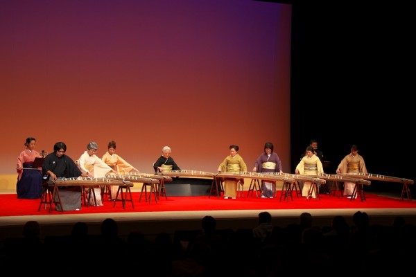 玉城香代一門交流演奏会「喜び、希望」